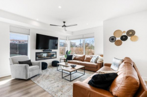 A Sapphire Sunset townhouse